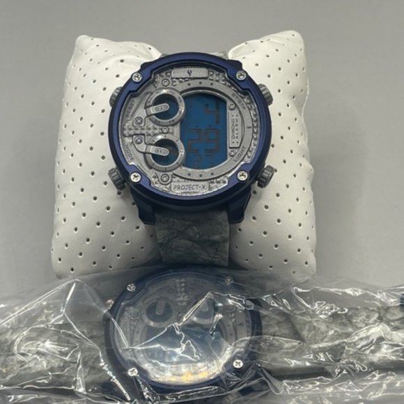 TWO New Men's Watches - Picture 2 of 8